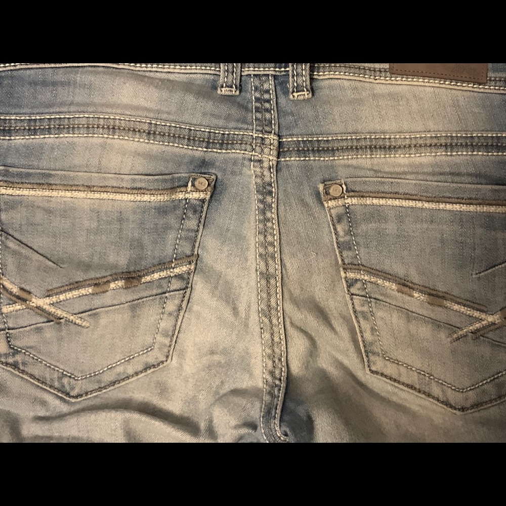 Light wash BKE Jeans!